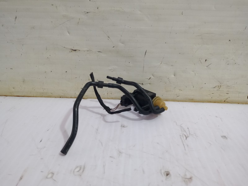 Recambio de valvula para volkswagen golf vii lim. (5g1) comfortline bluemotion referencia OEM IAM 4L131051F  