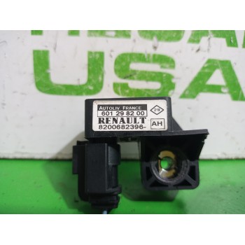 Recambio de sensor para renault scenic ii grand emotion referencia OEM IAM 8200682396  