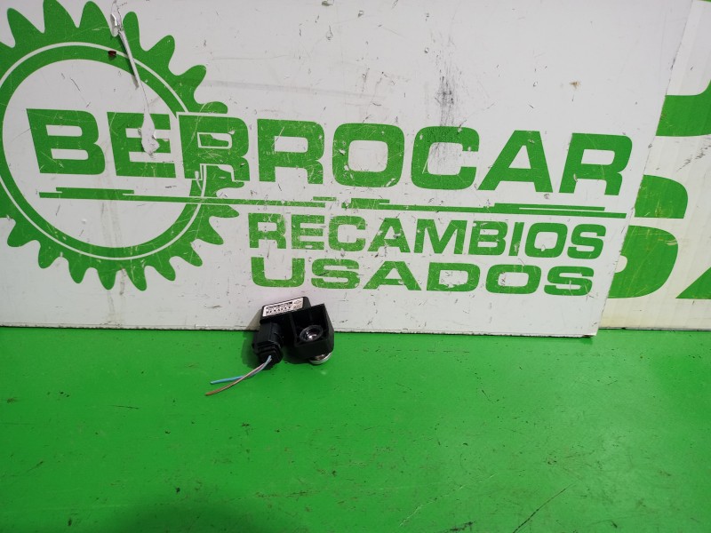 Recambio de sensor para renault scenic ii grand emotion referencia OEM IAM 8200682396  