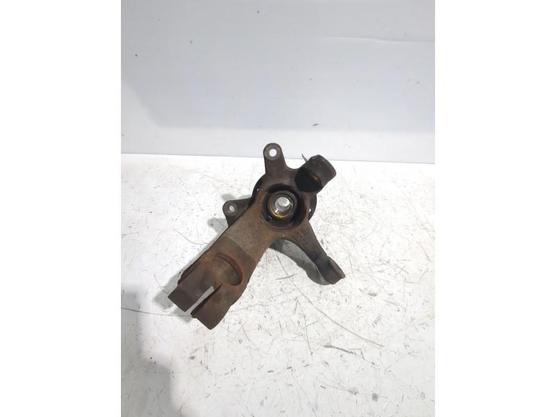 Recambio de mangueta delantera izquierda para peugeot 107 (pm_, pn_) 1.4 hdi referencia OEM IAM 364688  