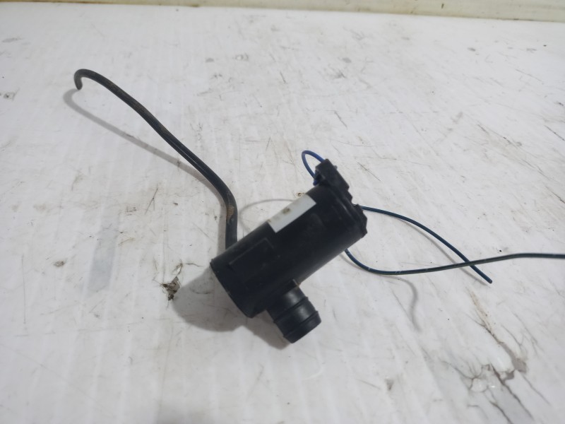 Recambio de bomba limpia para kia carnival ii 2.9 crdi lx referencia OEM IAM K55267483  