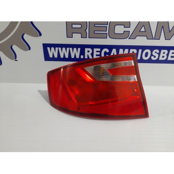 Recambio de piloto trasero izquierdo para seat toledo (kg3) 1.6 tdi referencia OEM IAM 18489601  