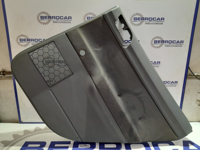 Recambio de guarnecido puerta trasera derecha para volkswagen polo (9n1) 1.2 referencia OEM IAM 6Q6867212  