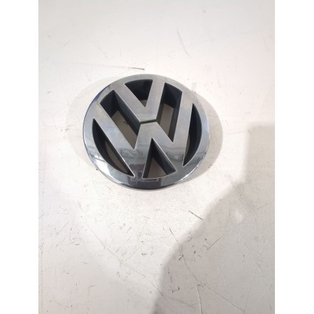 Recambio de emblema para volkswagen polo iv sedán (9n2, 9n4) 1.9 tdi referencia OEM IAM   