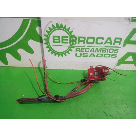 Recambio de borna postiva para renault megane ii coupe/cabrio confort authentique referencia OEM IAM 8200381280  