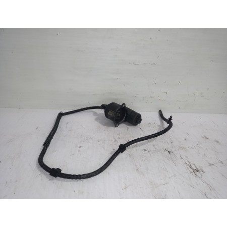 Recambio de freno de mano electrico para volkswagen passat lim. (362) advance bluemotion referencia OEM IAM 32332267D  