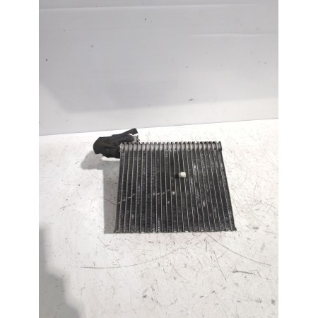 Recambio de evaporador aire acondicionado para peugeot 107 (pm_, pn_) 1.4 hdi referencia OEM IAM 885100H010  