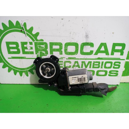 Recambio de motor elevalunas delantero izquierdo para renault scenic ii grand emotion referencia OEM IAM 402046A  