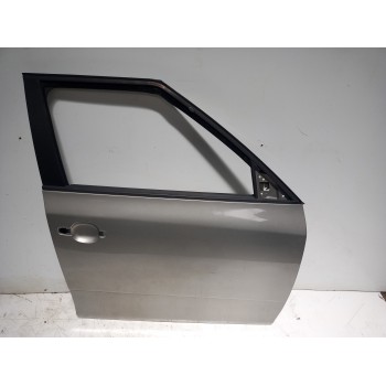 Recambio de puerta delantera derecha para skoda fabia (5j2 ) family referencia OEM IAM 5J6831056  