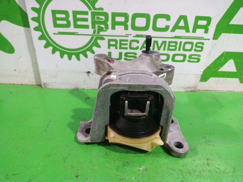 Recambio de soporte motor derecho para renault scenic iii xmod bose referencia OEM IAM 112846263R  