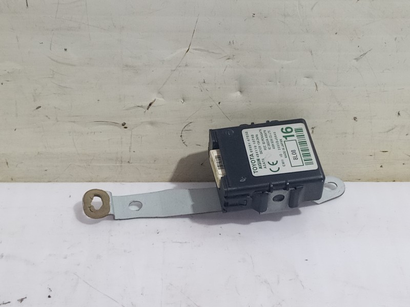 Recambio de modulo electronico para toyota prius (nhw20) basis referencia OEM IAM 48411010740  