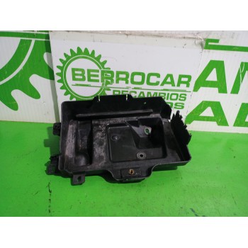 Recambio de soporte bateria para opel astra h berlina elegance referencia OEM IAM 13110827  