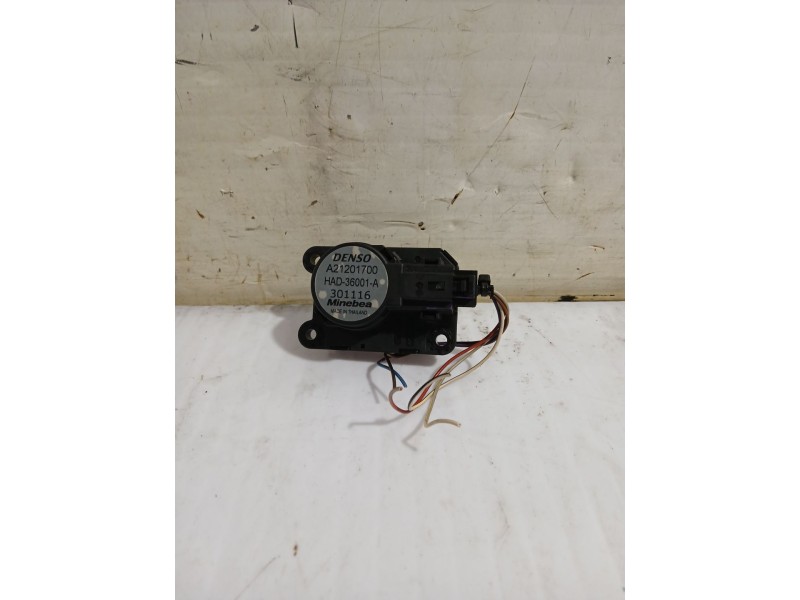 Recambio de motor apertura trampilla para nissan micra v (k14) 1.5 dci referencia OEM IAM A21201700  