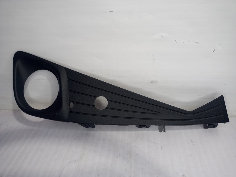 Recambio de moldura derecha para toyota c-hr hybrid active referencia OEM IAM 52127-F4120  