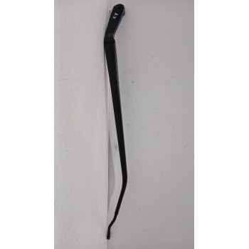 Recambio de brazo limpia delantero derecho para suzuki sx4 s-cross (jy) 1.4 t allgrip (akk 414) referencia OEM IAM 3833061M00000