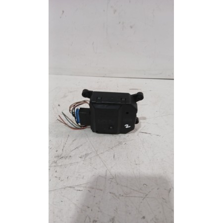 Recambio de motor apertura trampilla para volkswagen polo iv sedán (9n2, 9n4) 1.9 tdi referencia OEM IAM B24959012967  