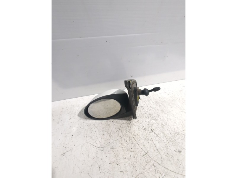 Recambio de retrovisor izquierdo para peugeot 107 (pm_, pn_) 1.4 hdi referencia OEM IAM 879400H011  