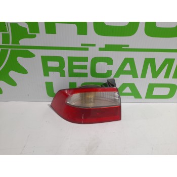 Recambio de piloto trasero izquierdo para renault laguna ii (bg0) 1.6 referencia OEM IAM 8200002473  
