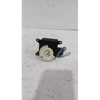 Recambio de motor apertura trampilla para volkswagen polo iv sedán (9n2, 9n4) 1.9 tdi referencia OEM IAM B24959012967  