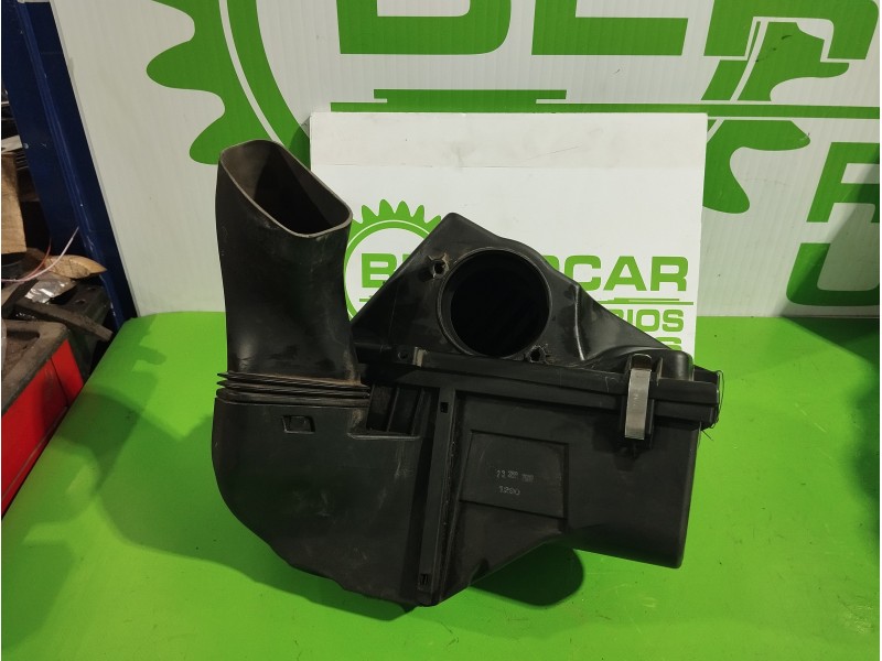 Recambio de filtro aire para bmw serie 3 touring (e91) 2.0 16v referencia OEM IAM 13717797467  