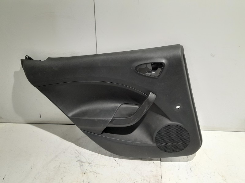 Recambio de guarnecido puerta trasera izquierda para seat ibiza (6p1) 1.0 tsi referencia OEM IAM 6P4867211  