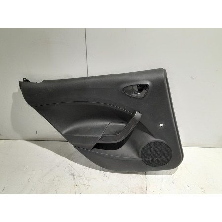 Recambio de guarnecido puerta trasera izquierda para seat ibiza (6p1) 1.0 tsi referencia OEM IAM 6P4867211  