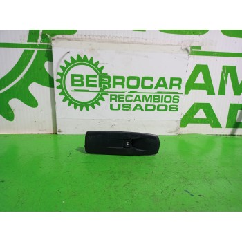 MANDO ELEVALUNAS DELANTERO DERECHO 809600750R 