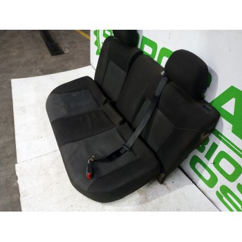 Recambio de asiento trasero para opel astra h berlina elegance referencia OEM IAM 7307575 / 13142563  
