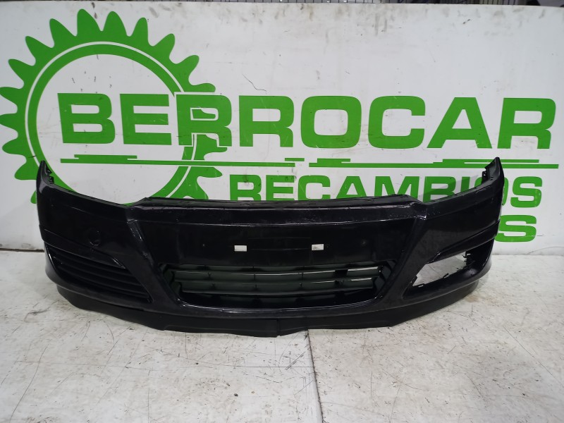 Recambio de paragolpes delantero para opel astra h berlina elegance referencia OEM IAM 1400303  