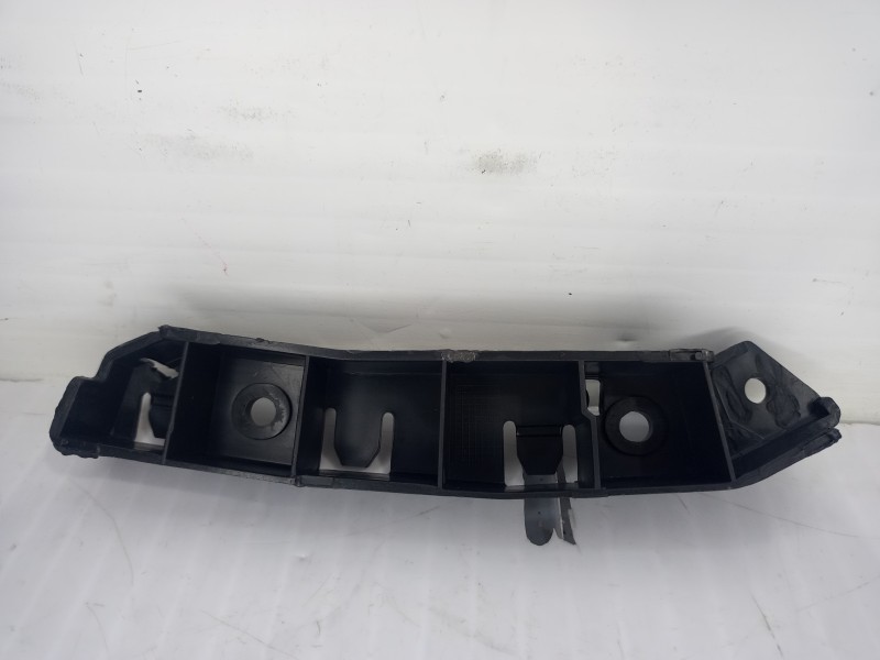 Recambio de soporte para ford focus referencia OEM IAM 1945566  