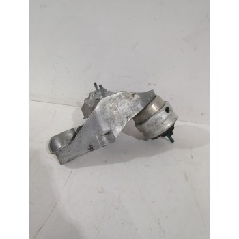 SOPORTE MOTOR IZQUIERDO 8E0199351M 