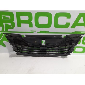 Recambio de rejilla delantera para renault laguna ii (bg0) 1.6 referencia OEM IAM 8200012581  