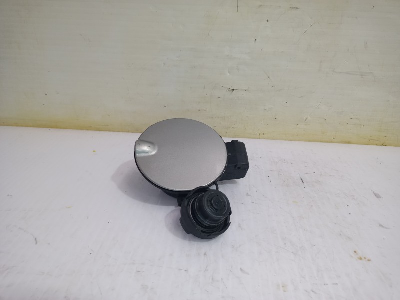 Recambio de tapa exterior combustible para skoda fabia (5j2 ) family referencia OEM IAM 5J9809857A  