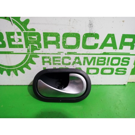 Recambio de maneta interior delantera derecha para renault scenic ii grand emotion referencia OEM IAM 8200028486  