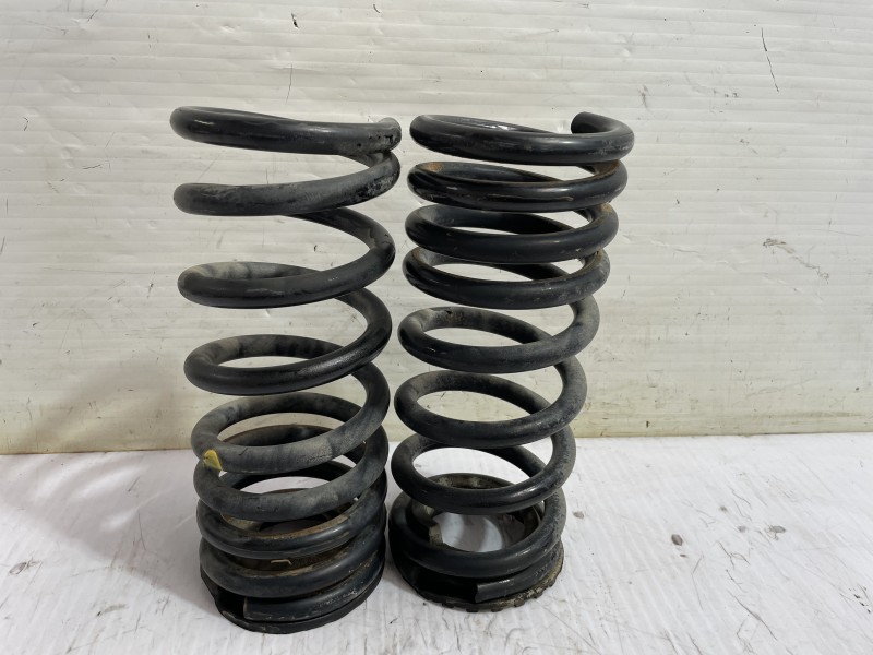 Recambio de muelle amortiguacion para kia carnival ii 2.9 crdi lx referencia OEM IAM K55228010A  