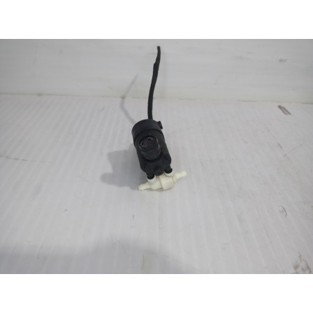 Recambio de bomba limpia para kia niro (sg2) hybrid concept referencia OEM IAM 985102W500  