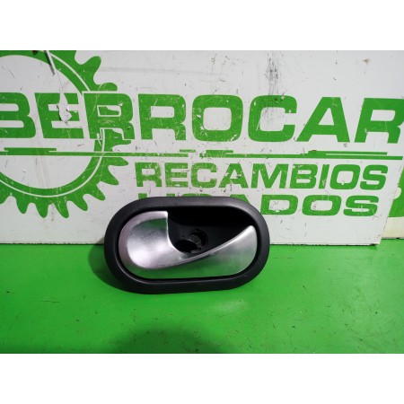 Recambio de maneta interior trasera izquierda para renault scenic ii grand emotion referencia OEM IAM 8200028487  