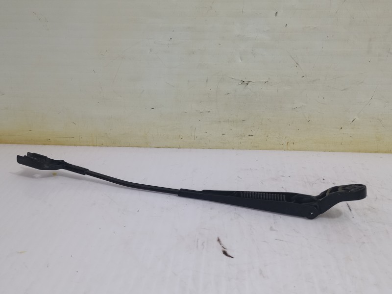 Recambio de brazo limpia delantero izquierdo para skoda fabia (5j2 ) family referencia OEM IAM 5J1955409C  