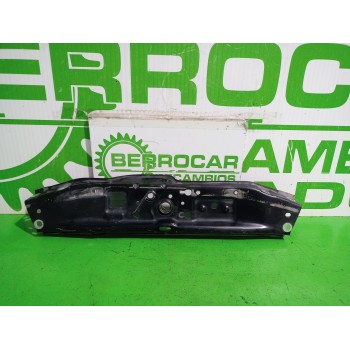 Recambio de travesaño superior para opel astra h berlina elegance referencia OEM IAM 13120956  