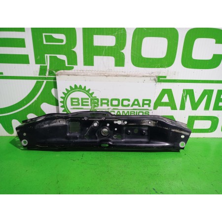 Recambio de travesaño superior para opel astra h berlina elegance referencia OEM IAM 13120956  