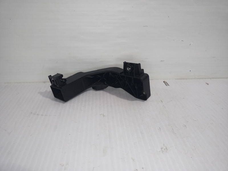 Recambio de soporte faro izquierdo para kia niro (sg2) hybrid concept referencia OEM IAM 64117AT000  