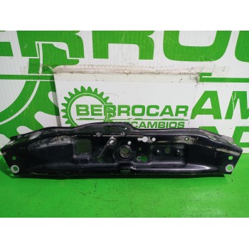 Recambio de travesaño superior para opel astra h berlina elegance referencia OEM IAM 13120956  