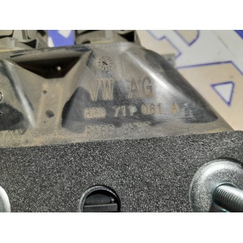 Recambio de palanca cambio para seat ibiza (6p1) 1.0 tsi referencia OEM IAM 6C0711061A  