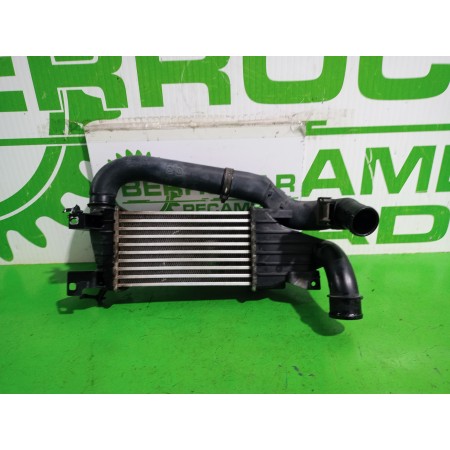 Recambio de intercooler para opel astra h berlina elegance referencia OEM IAM 13128926  