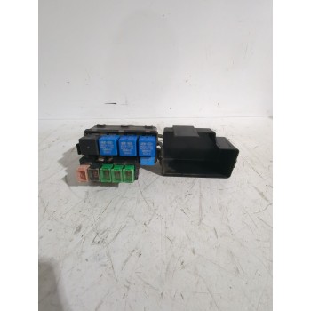 Recambio de caja reles / fusibles para kia carens iii monospace (un) 2.0 crdi 140 referencia OEM IAM 914902E000  