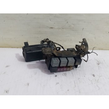 CAJA RELES / FUSIBLES OK53A67BX1 