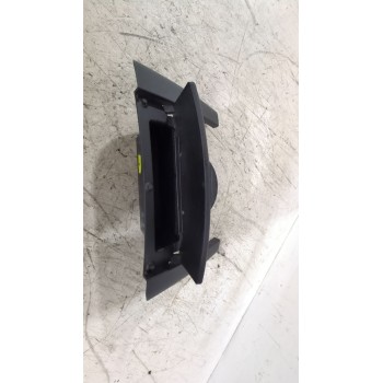 Recambio de cenicero para kia cee´d hatchback (ed) 1.6 crdi 90 referencia OEM IAM 847701H000  