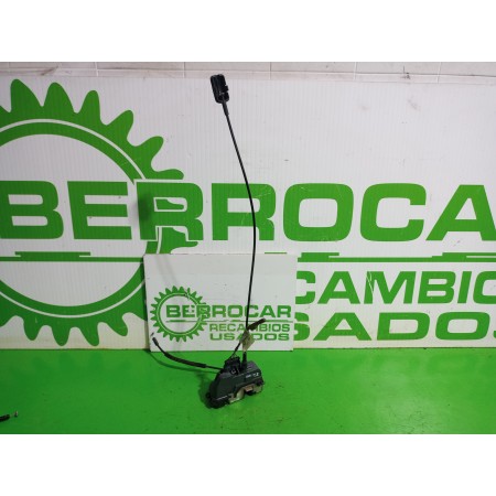 Recambio de cerradura puerta trasera izquierda para renault scenic ii grand emotion referencia OEM IAM 8200119333  