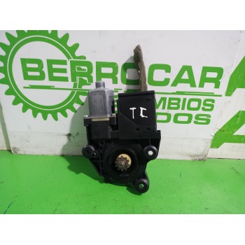 Recambio de motor elevalunas trasero izquierdo para renault scenic iii xmod bose referencia OEM IAM 915946200  