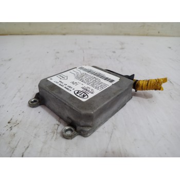 Recambio de centralita airbag para kia carnival ii 2.9 crdi lx referencia OEM IAM 0K52Y677F0A  